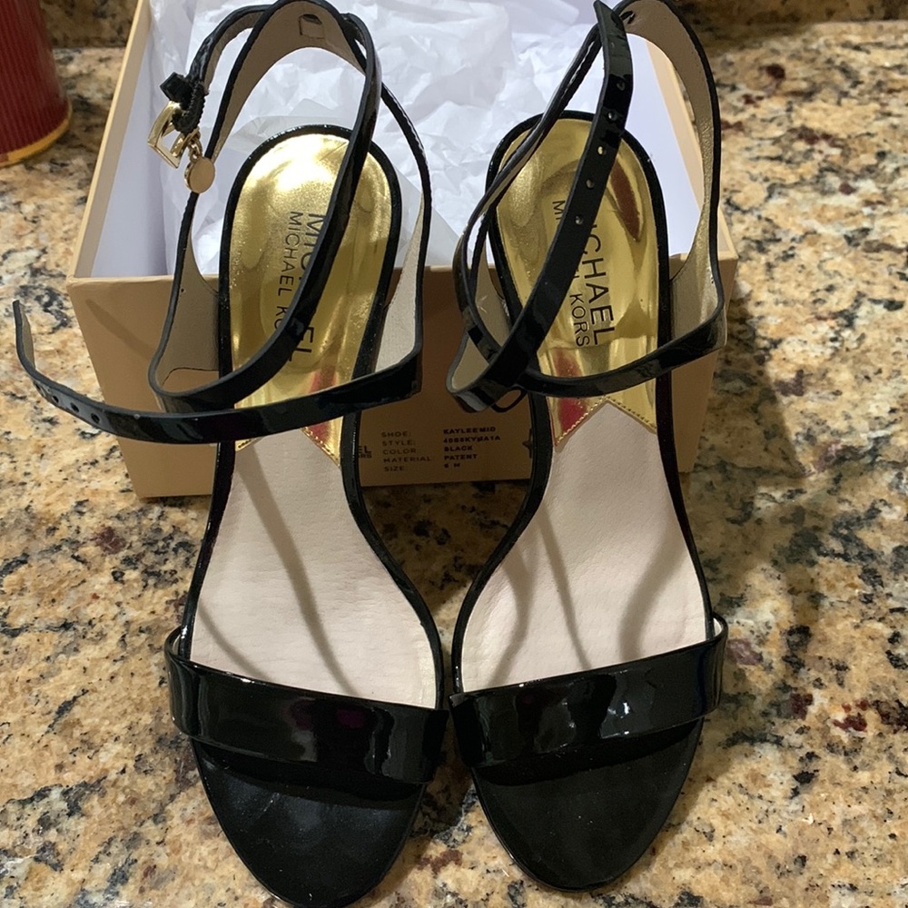 Michael Kors Patton leather black strappy sandals